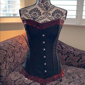 PLAYGIRL LONG BLACK & RED Brocade CORSET.